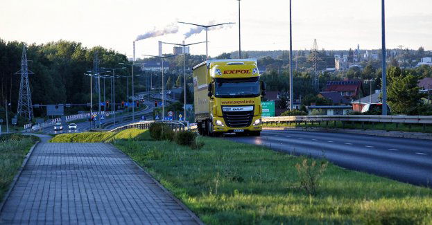 49-latek zginął w wypadku na drodze S52 w Ogrodzonej