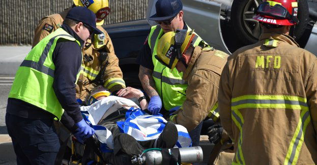 W długi weekend 26 wypadków, w których zginęły dwie osoby