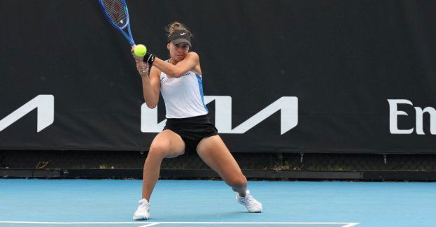 Turniej WTA w Abu Zabi - Linette awansowała do drugiej rundy
