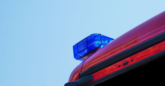 37-letni mężczyzna w szpitalu po potrąceniu przez tira na autostradzie