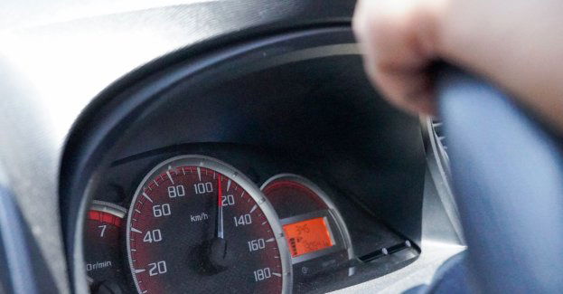 Prezydentowi miasta zatrzymano prawo jazdy; przekroczył prędkość o 52 km/h