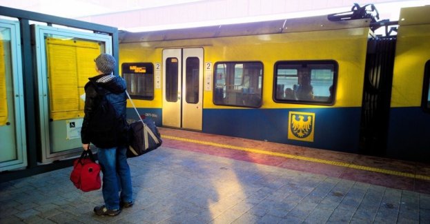 Koleje Śląskie zwiększają ofertę połączeń na majówkę