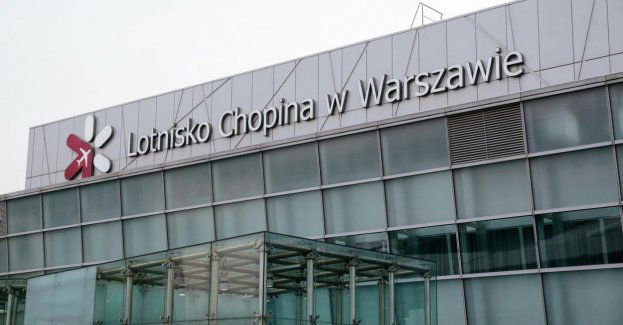Zażartowała o bombie w bagażu, więc nie poleciała na urlop