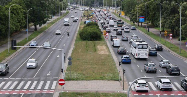 Drogowcy w poniedziałek rozpoczną remont S8