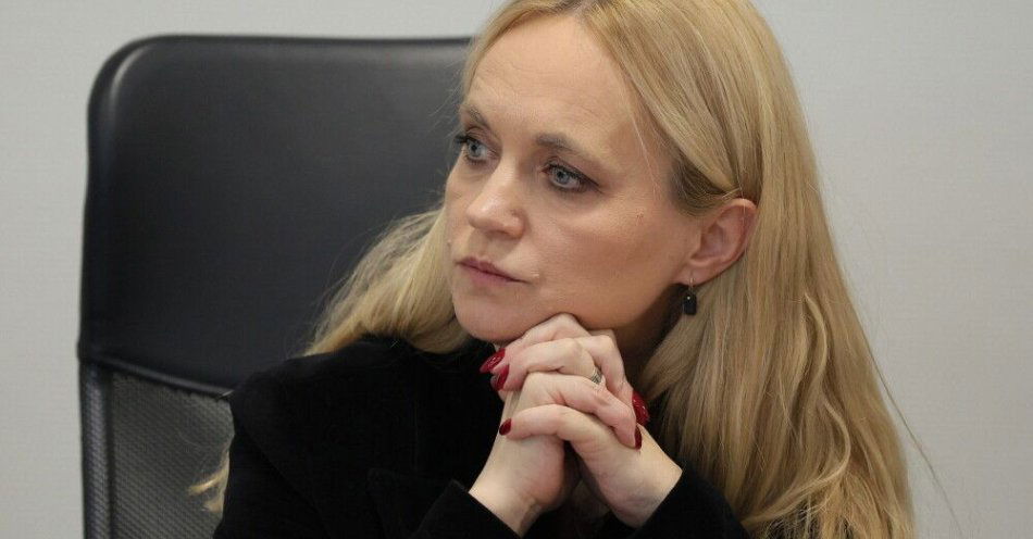 zdjęcie: Minister zdrowia: skala wstrzymywania przyjęć do szpitali jest porównywalna do zeszłorocznej / Warszawa, 21.11.2025. Minister zdrowia Jolanta Sobierańska-Grenda podczas spotkania z Naczelną Radą Lekarską w budynku Centrum Symulacji Medycznych WUM w Warszawie, 21 bm. (aldg) PAP/Paweł Supernak