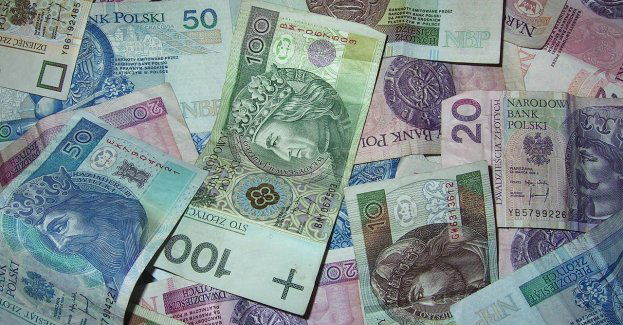 Członkowie grupy przestępczej odpowiedzą za wyłudzenie 28 mln zł i wypranie 150 mln zł