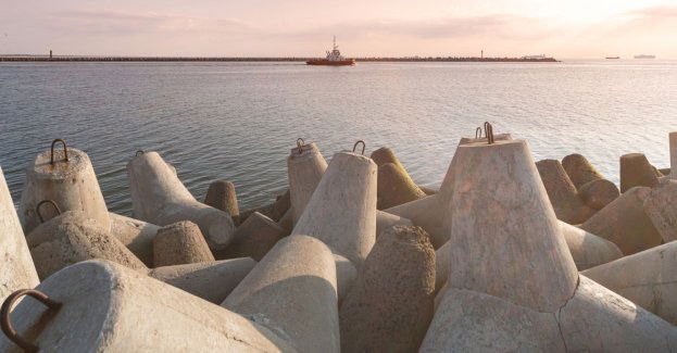 Podpisano umowę na budowę nowego falochronu osłonowego w puckim porcie