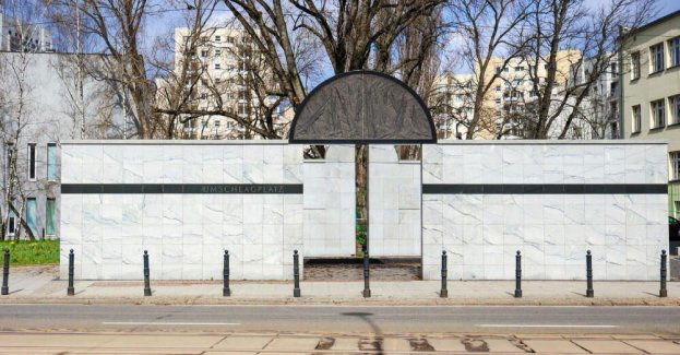 Dewastacja pomnika Umschlagplatz; prokuratura wszczęła śledztwo