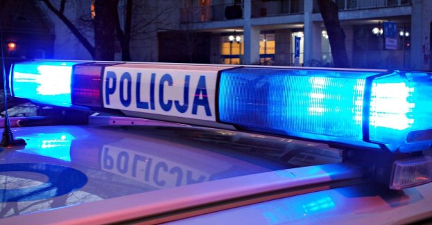 Łódzka policja będzie pryskać pieszych odblaskowym sprayem; pierwszy raz w Polsce