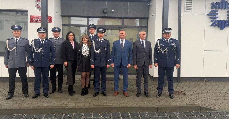 zdjęcie: Nowy komendant komisariatu w Rudniku nad Sanem / fot. KPP w Nisku fot.: KPP w Nisku
