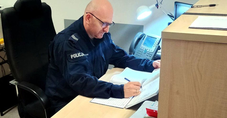 zdjęcie: Policjant w czasie wolnym zatrzymał pijanego kierowcę / fot. KMP w Toruniu