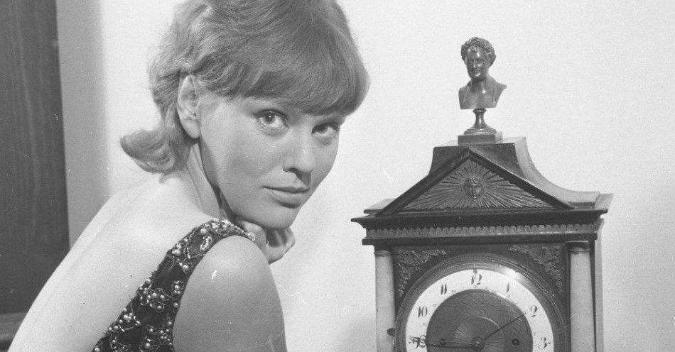 zdjęcie: Zmarła aktorka Aleksandra Zawieruszanka, porucznik Krystyna z „Rzeczpospolitej babskiej” / Polska 1962. Polska aktorka teatralna i filmowa Aleksandra Zawieruszanka.
mo
PAP/Zbigniew Matuszewski