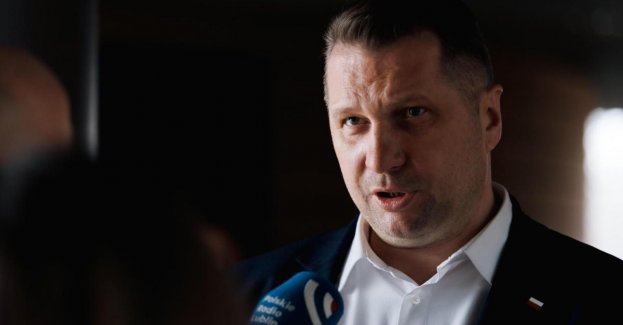Nie ma przepisu, który by nakazywał zadawanie prac domowych