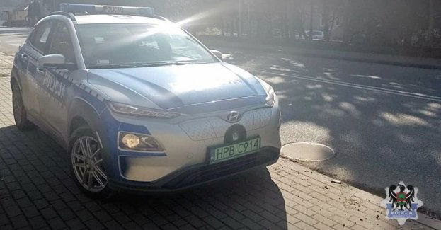 Powstrzymaj się od jazdy, jeżeli nie posiadasz uprawnień do kierowania pojazdami. Kolejny zatrzymany przestępca drogowy