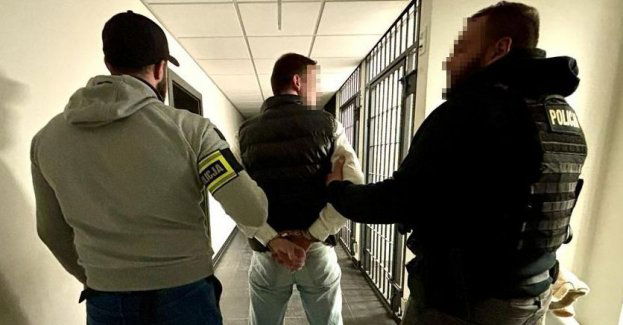 Policjanci zatrzymali parę, która ukradła samochód na minuty