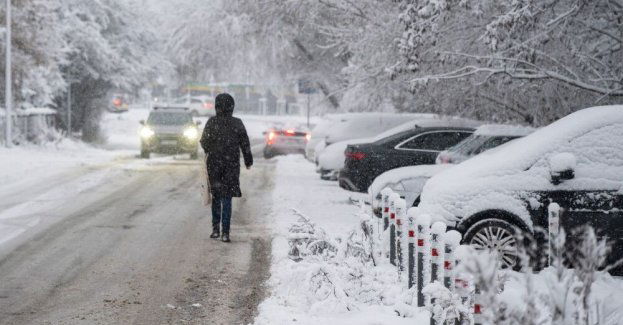 Dane klimatologów z Centrum Badań Kosmicznych PAN: połowa kraju jest pokryta śniegiem