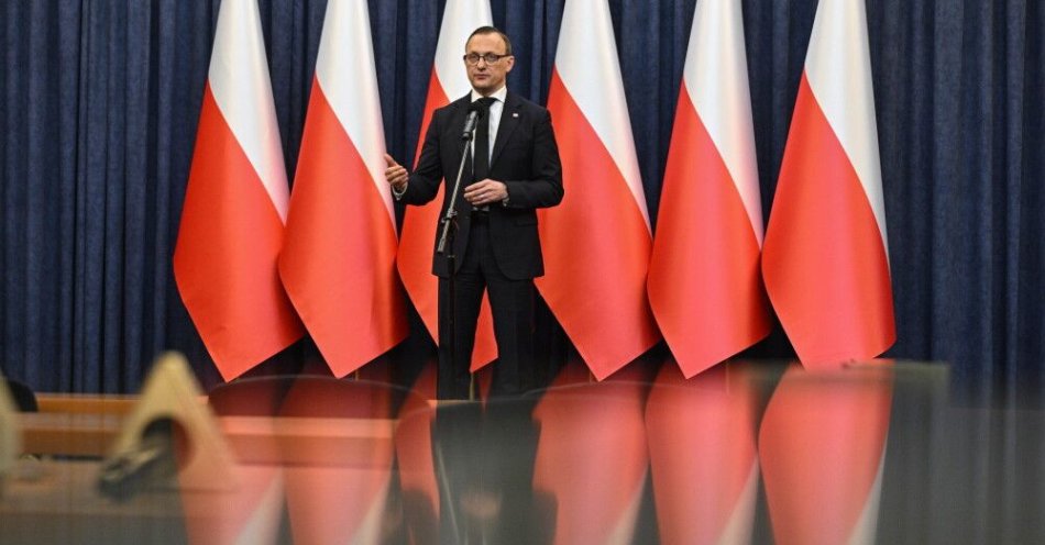 zdjęcie: Leśkiewicz: prezydent przekazał marszałkom Sejmu i Senatu do zaopiniowania aneks do raportu ws. WSI / Warszawa, 12.02.2026. Rzecznik prezydenta RP Rafał Leśkiewicz na briefingu prasowym w Pałacu Prezydenckim w Warszawie, 12 bm. (amb) PAP/Radek Pietruszka