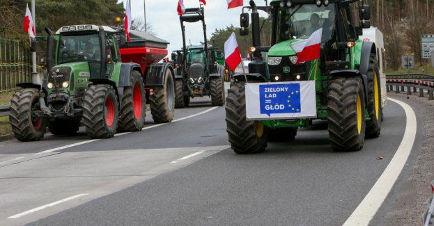 Niektóre blokady rozpoczęły się w nocy, więcej utrudnień spodziewanych od rana