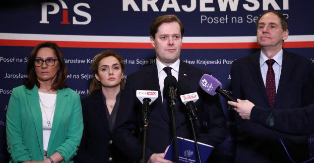 Warszawski PiS podsumował porażki prezydenta stolicy Rafała Trzaskowskiego