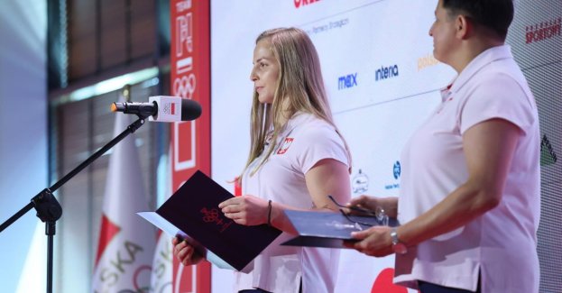 Paryż - kolejna grupa polskich sportowców złożyła ślubowanie
