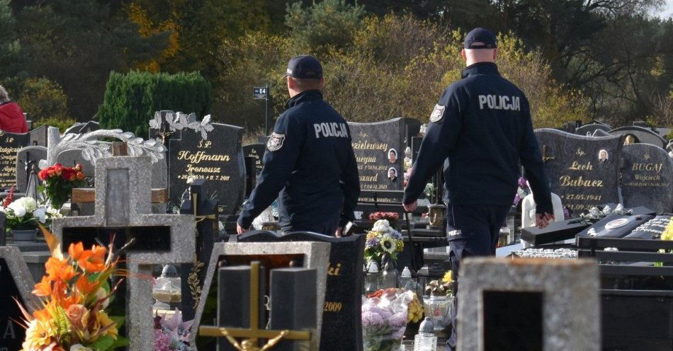 zdjęcie: Wszystkich Świętych. Policja radzi jak zachować bezpieczeństwo / fot. KPP Wągrowiec
