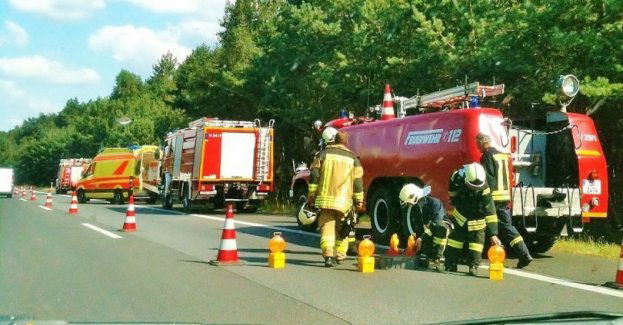 Autostrada A4 w kierunku Rzeszowa zablokowana po kolizji dwóch aut dostawczych