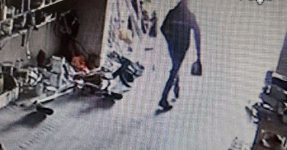 zdjęcie: Zapomniał łańcucha i wrócił po niego. 34 latek zatrzymany / fot. KPP Olesno