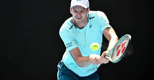 Hubert Hurkacz spadł na 10. miejsce w ranking ATP
