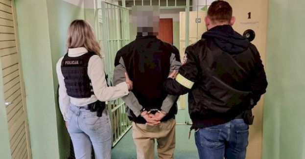 31-letni ustczanin usłyszał zarzut znęcania się nad psem.