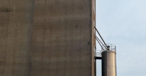 Więzienie w zawieszeniu wz. ze śmiertelnym wypadkiem w silosie