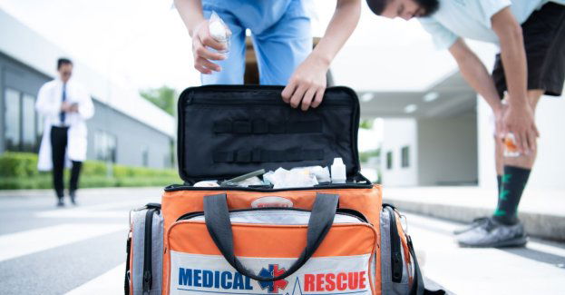 Mężczyzna oskarżony o znieważenie ratowników medycznych