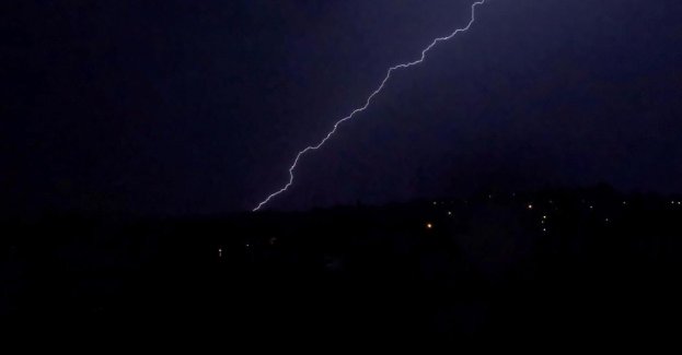 Ostrzeżenie IMGW drugiego stopnia przed burzami dla kilkunastu powiatów
