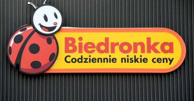 Zarzuty dla właściciela Biedronki za zmowę z firmami transportowymi