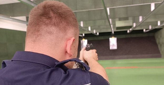 Odwiedziny uczniów klas pierwszych LO im. Piotra Skargi w Komendzie Powiatowej Policji w Pułtusku
