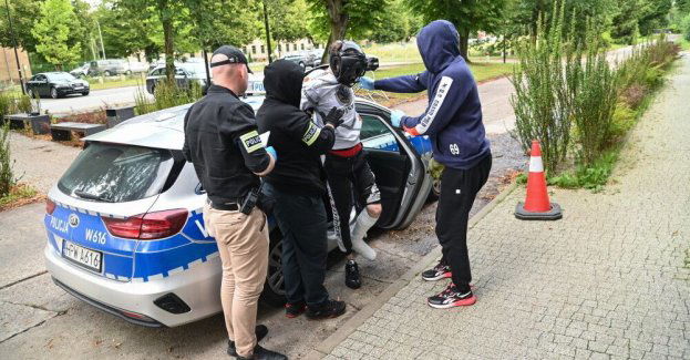 Prokuratura wnioskuje o areszt dla dwóch 23-latków podejrzanych ws. zabójstwa w Policach