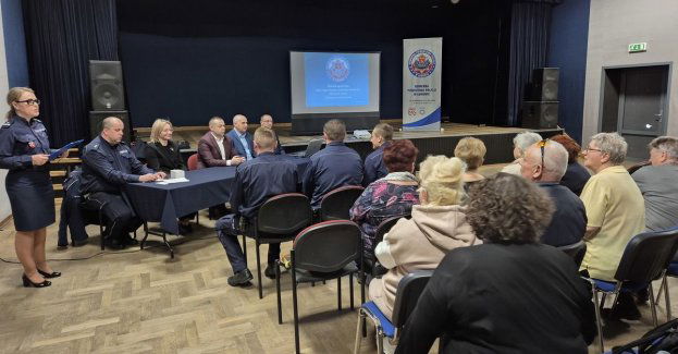 Seniorzy dowiedzieli się jak nie paść ofiarą oszustów