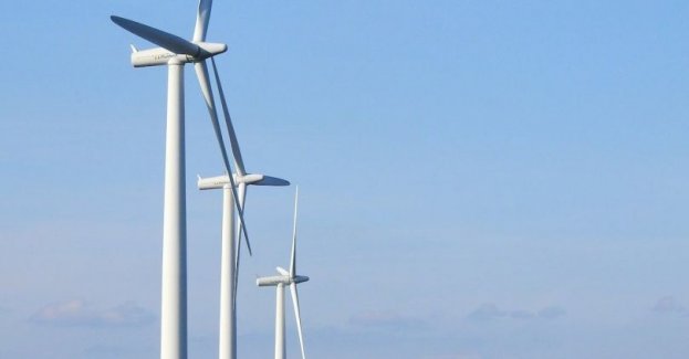 Ostrzeżenie dla dużej części regionu przed silnym wiatrem w czwartek
