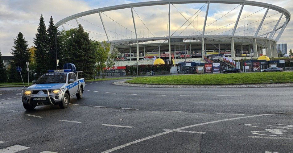 zdjęcie: Spokojny przebieg meczu Ruchu Chorzów z Miedzią Legnica / fot. KMP w Chorzowie