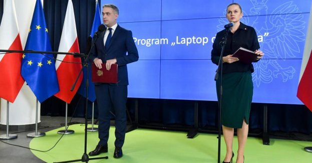 Dzisiaj zawieszamy program "Laptop dla ucznia"