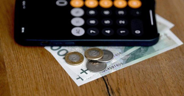 38 proc. Polaków ma kłopoty finansowe; podobny odsetek stresuje sytuacja materialna