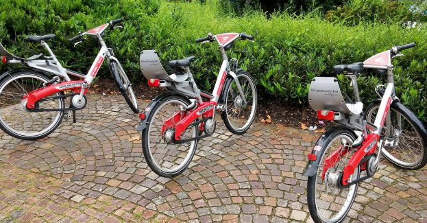 Bezpiecznie rowerem jesienną porą