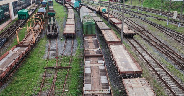 PKP PLK analizuje możliwości dochodzenia roszczeń od organizatorów blokady torów w Katowicach