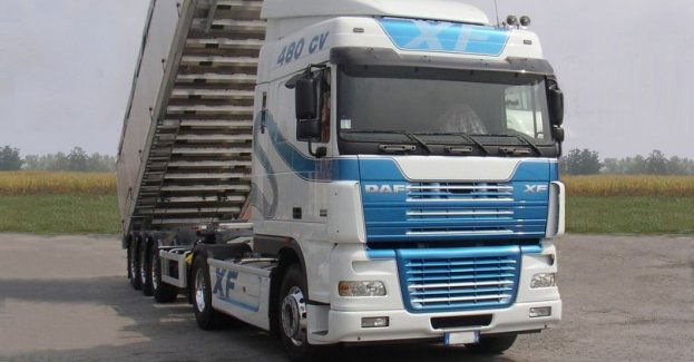 Policjanci odzyskali 3 ciągniki siodłowe IVECO o wartości blisko 500 000 zł