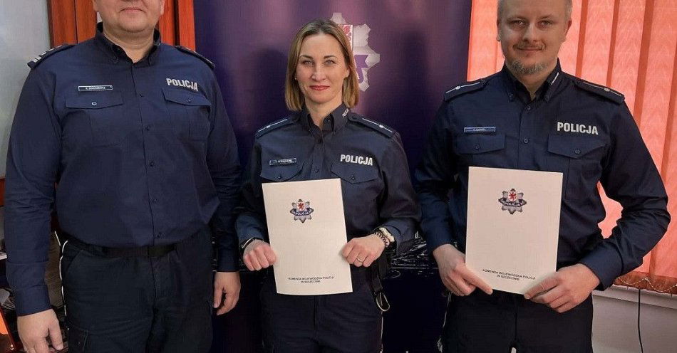 zdjęcie: Dwie osoby awansowane w Komendzie Powiatowej Policji w Gryficach / fot. KPP w Gryficach