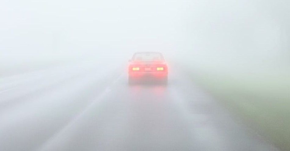 zdjęcie: Kierowco odśwież zasady używania świateł na drodze / fot. KMP w Wadowicach