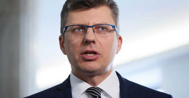 Prokuratura wszczęła śledztwo w sprawie podejrzenia popełnienia przestępstwa płatnej protekcji ws. tzw. ustawy wiatrakowej