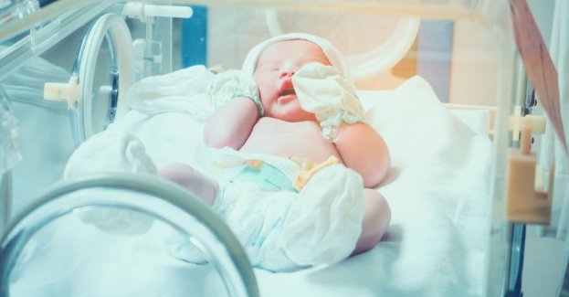 Dzięki coraz lepszej opiece ginekologicznej rodzi się coraz mniej wcześniaków