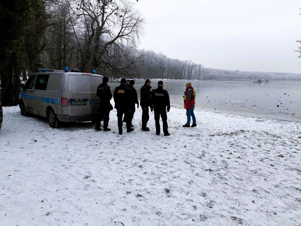 zdjęcie: Nie wchodź na lód Policja przypomina zasady bezpieczeństwa / fot. KPP Wschowa