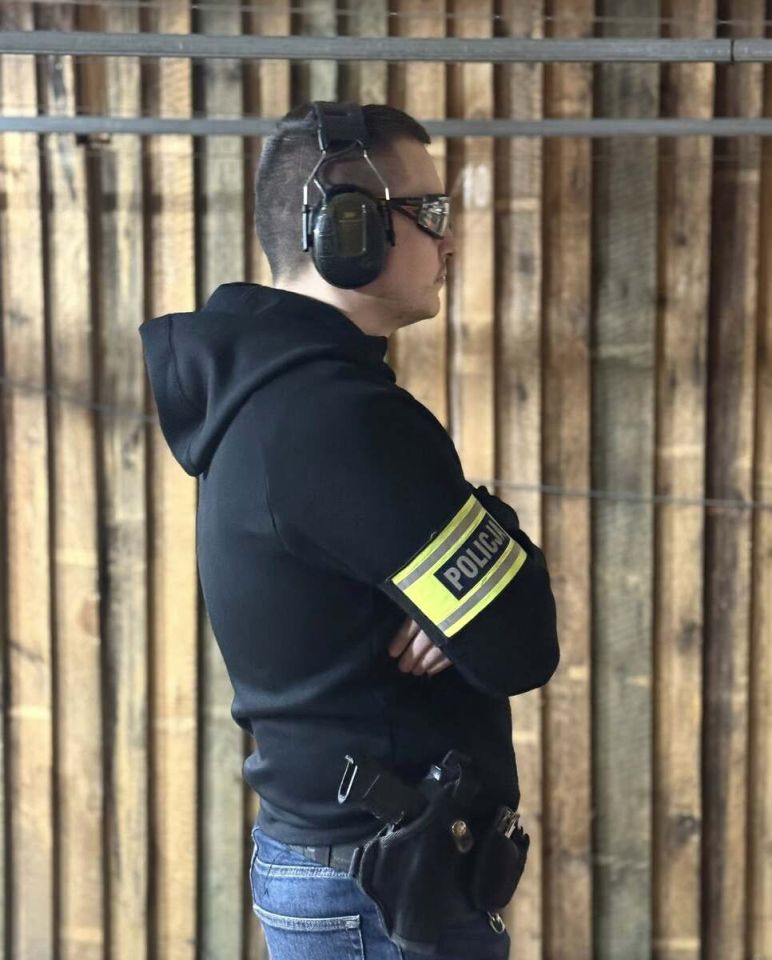 zdjęcie: Policjanci z powiatu puckiego doskonalili techniki strzeleckie / fot. KPP w Pucku