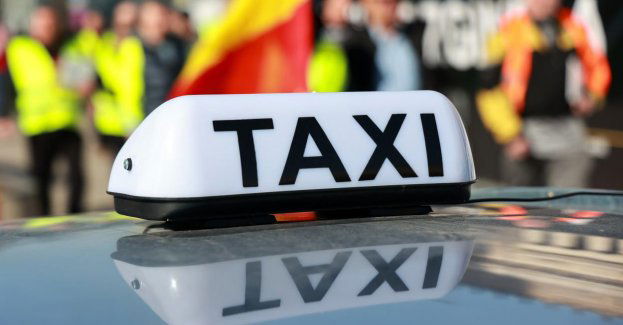 Taksówkarze domagają się podniesienia stawki za kilometr
